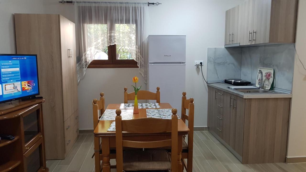 Fyllou Apartment Asprovalta Buitenkant foto